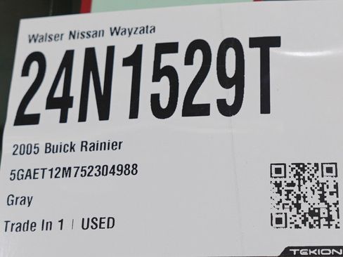 Used 2005 Buick Rainier CXL image 30