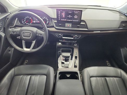 Used 2023 Audi Q5 2.0T Premium w/ Convenience Package image 7