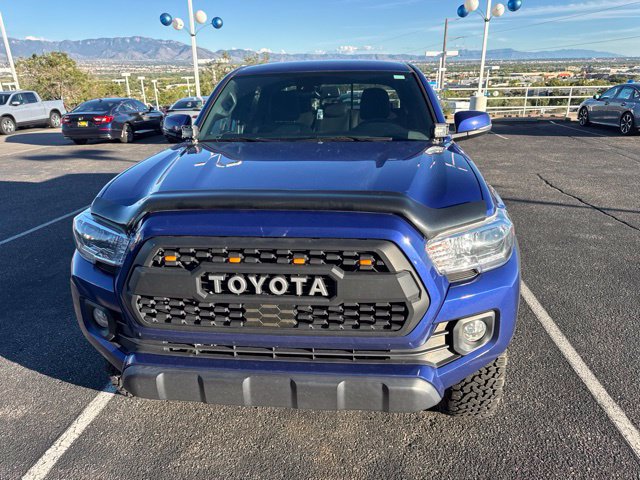 Used 2023 Toyota Tacoma TRD Off-Road w/ Black Out Package (TMS) AWD/4WD image 2
