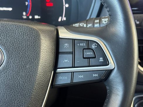 Used 2025 Toyota Grand Highlander FWD image 37