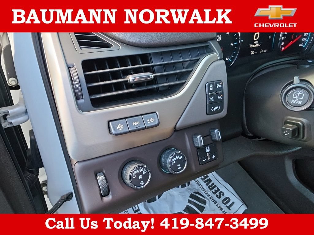 Used 2017 GMC Yukon XL Denali w/ Open Road Package AWD/4WD image 38