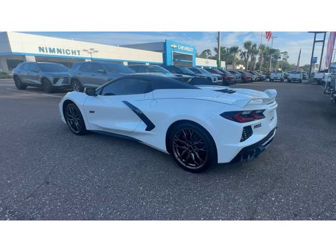 Used 2023 Chevrolet Corvette Stingray Premium Conv w/ Z51 Performance Package RWD image 4