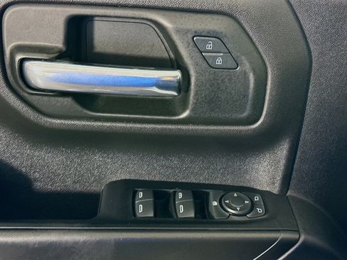 Used 2023 Chevrolet Silverado 1500 W/T w/ WT Value Package AWD/4WD image 22