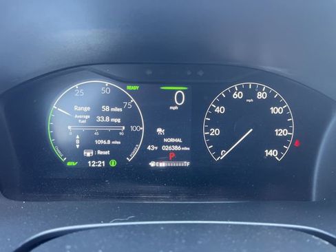 Used 2023 Honda CR-V Sport image 12