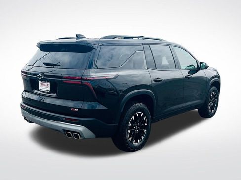 Used 2024 Chevrolet Traverse Z71 w/ Enhanced Driving Package AWD/4WD image 8