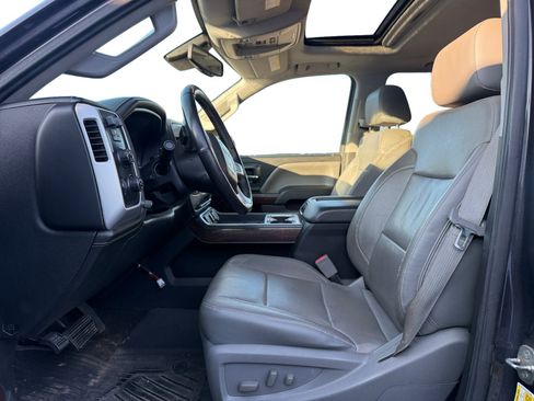 Used 2015 GMC Sierra 2500 SLT w/ Duramax Plus Package AWD/4WD image 8