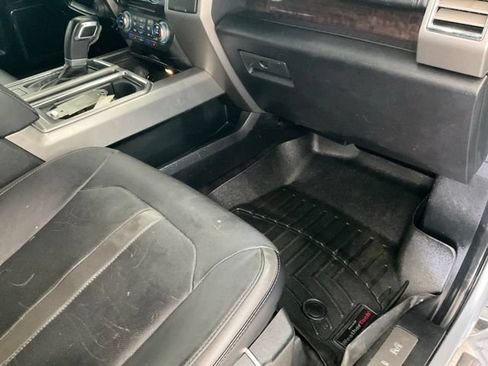 Used 2016 Ford F150 Platinum w/ Technology Package AWD/4WD image 23