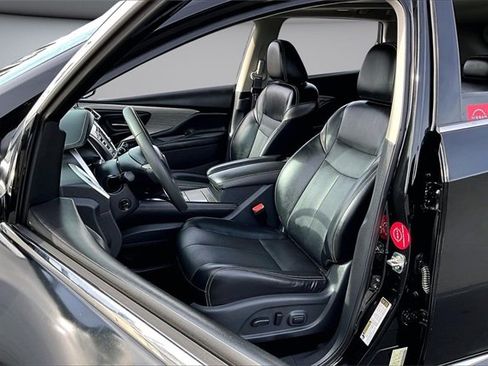 Certified 2017 Nissan Murano Platinum w/ Platinum Technology Package image 21