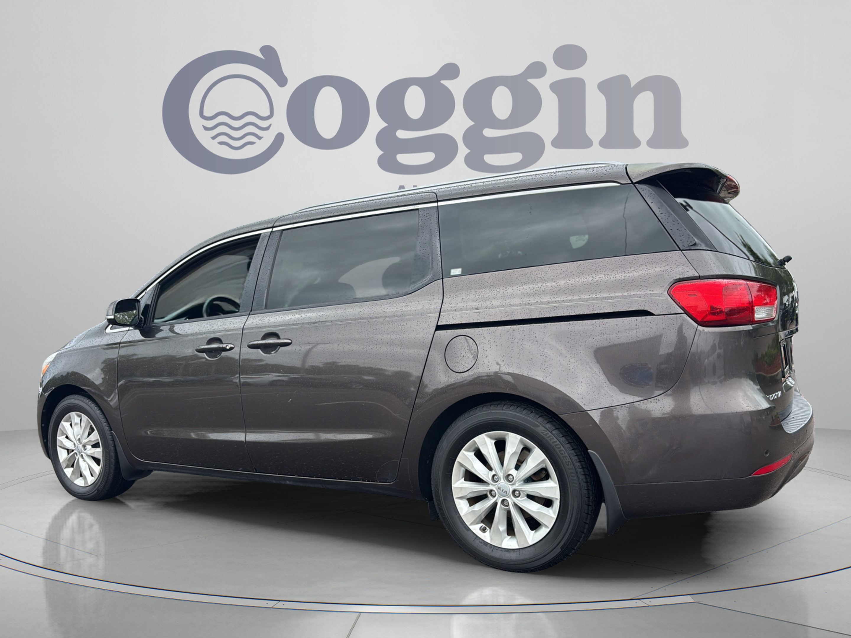 Used 2018 Kia Sedona EX FWD image 3