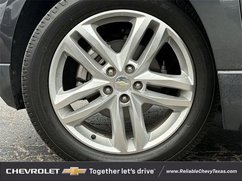 Used 2018 Chevrolet Equinox Premier image 10