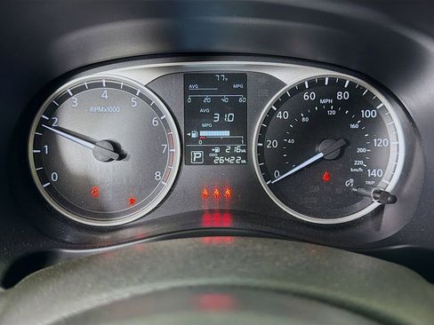 Used 2024 Nissan Kicks S image 15