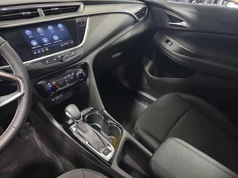 Certified 2023 Buick Encore GX Preferred FWD image 25