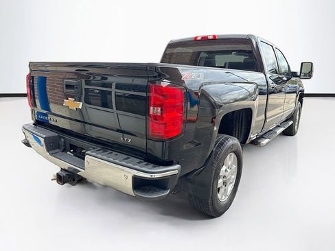 Used 2015 Chevrolet Silverado 2500 LTZ w/ Duramax Plus Package AWD/4WD image 6