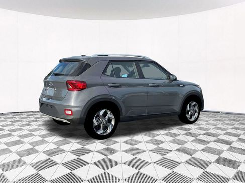 New 2026 Hyundai Venue SEL FWD image 13