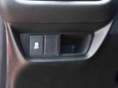 Certified 2026 Honda HR-V Sport image 39
