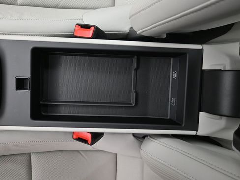 Certified 2024 Porsche 911 Carrera 4S AWD/4WD image 23