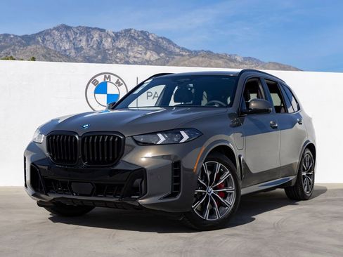 New 2026 BMW X5 xDrive50e image 8