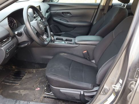 Used 2024 Nissan Sentra S FWD image 14