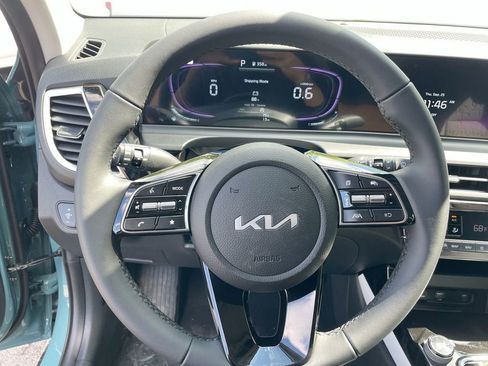 Used 2026 Kia Seltos S FWD image 42