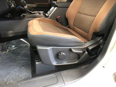Certified 2023 Ford Bronco Outer Banks AWD/4WD image 11