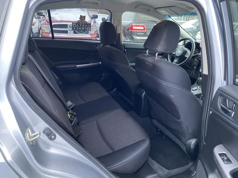 Used 2015 Subaru Crosstrek 2.0i Premium image 16