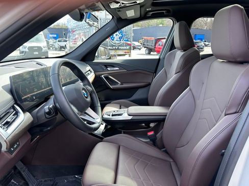 Certified 2025 BMW X1 xDrive28i w/ Convenience Package AWD/4WD image 14