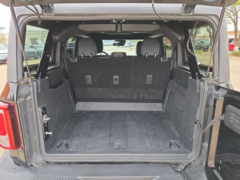 Used 2024 Ford Bronco Black Diamond image 12