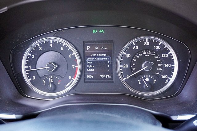Used 2020 Hyundai Santa Fe SE FWD image 42