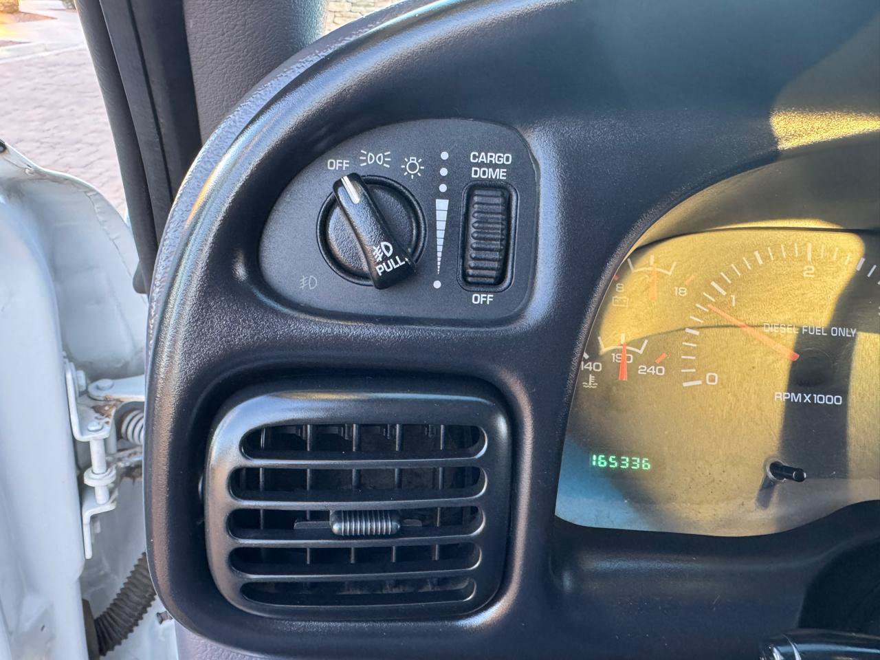Used 2002 Dodge Ram 2500 Truck 2WD Quad Cab image 33