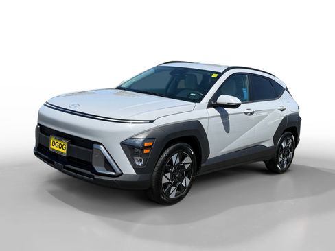 Used 2024 Hyundai Kona SEL FWD image 1