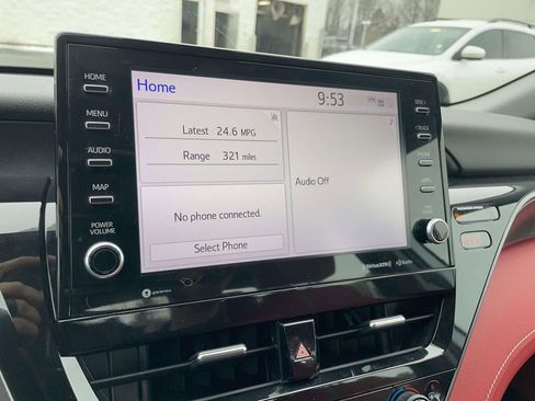 Used 2023 Toyota Camry XSE image 38