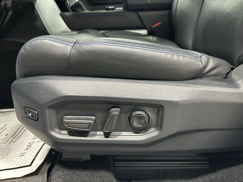 Used 2025 Toyota Tundra Platinum image 12
