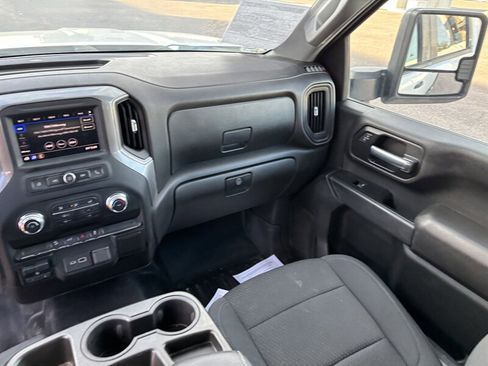 Used 2021 GMC Sierra 2500 4x4 Crew Cab w/ Gooseneck/5TH Wheel Package image 21