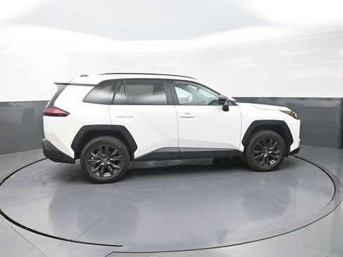Used 2026 Toyota RAV4 XLE Premium AWD/4WD image 9