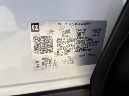 Used 2025 Chevrolet Blazer LT FWD image 30