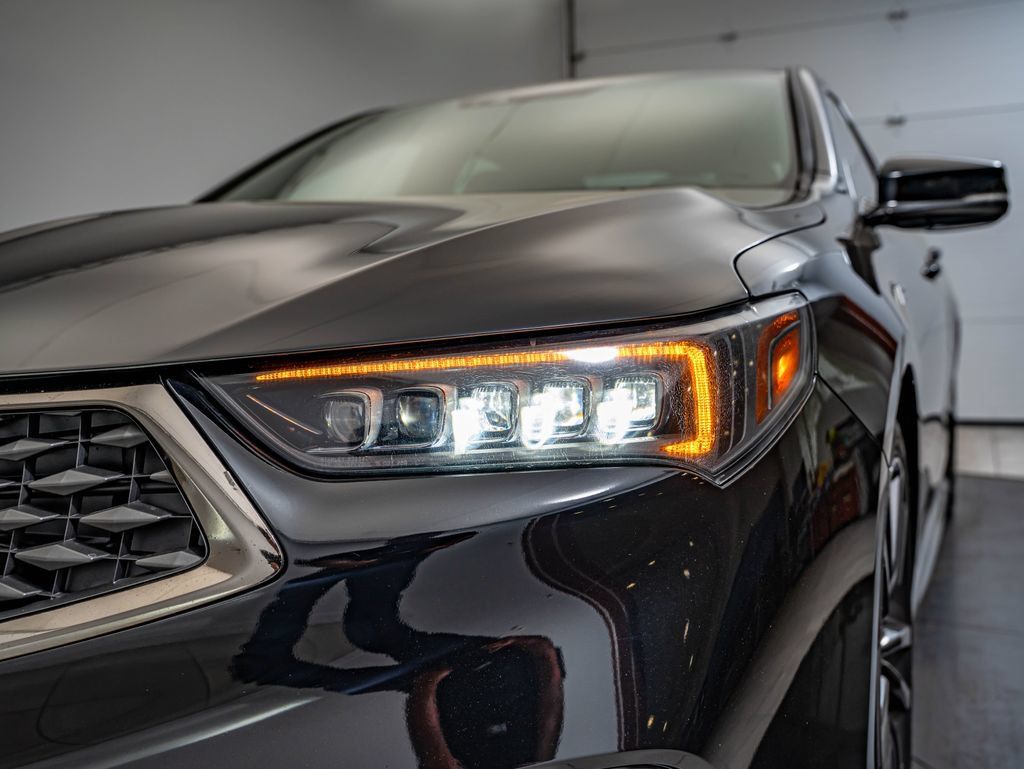 Used 2019 Acura TLX w/ Technology & A-SPEC Package FWD image 12