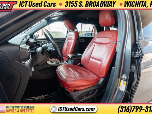 Used 2020 Ford Explorer XLT AWD/4WD image 7