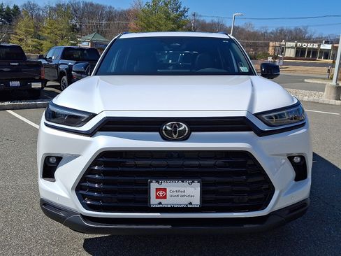 Certified 2026 Toyota Grand Highlander Limited image 2