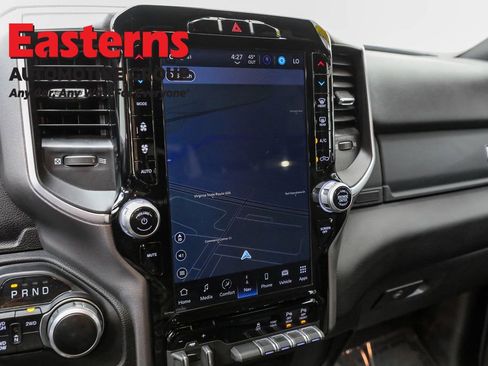 Used 2024 RAM 2500 Big Horn w/ Sport Appearance Package image 19