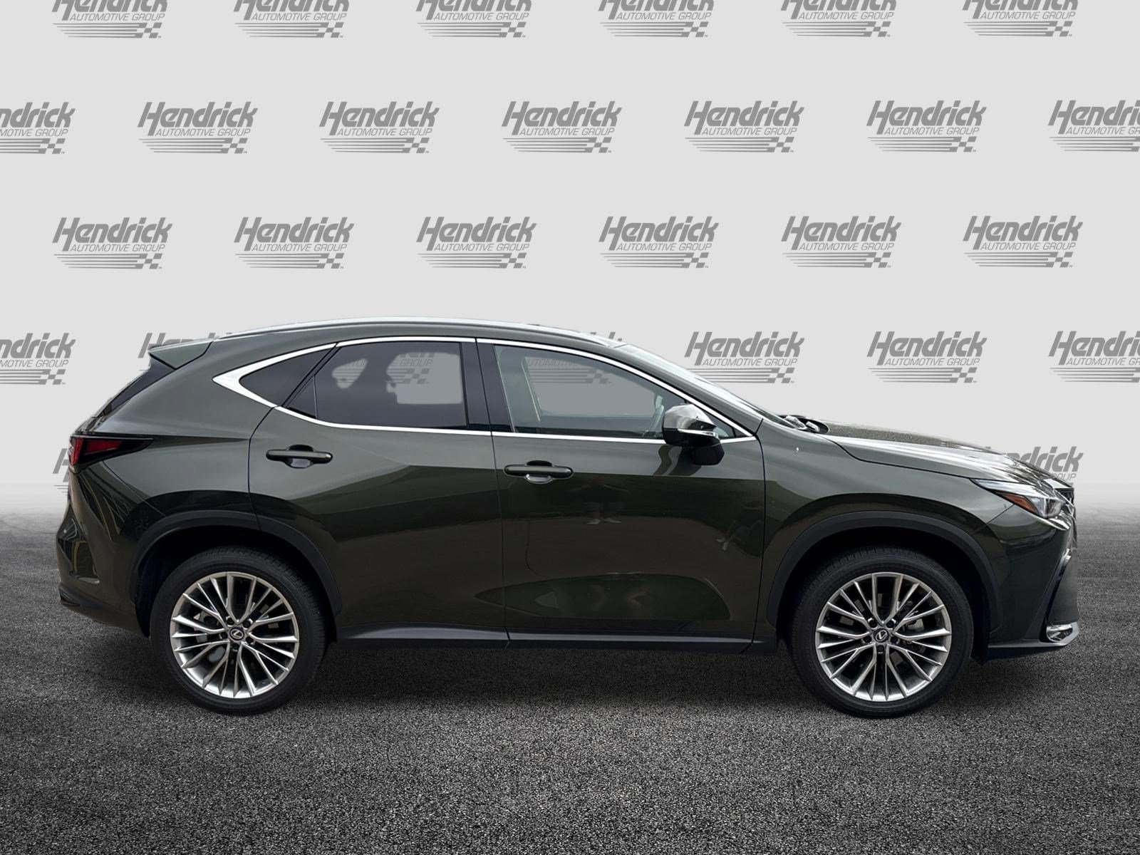 Used 2026 Lexus NX 350h AWD w/ Accessory Package (2T) image 11