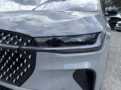 New 2026 Lincoln Nautilus Premier AWD/4WD image 9