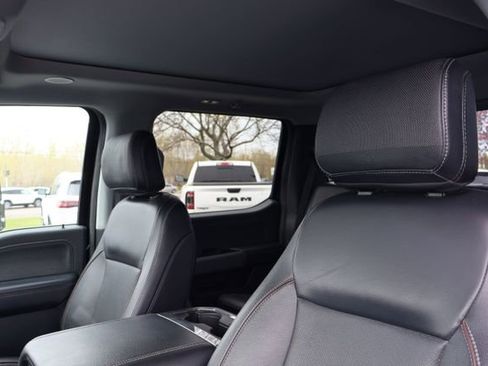 Used 2023 Ford F350 Lariat w/ Lariat Ultimate Package AWD/4WD image 11