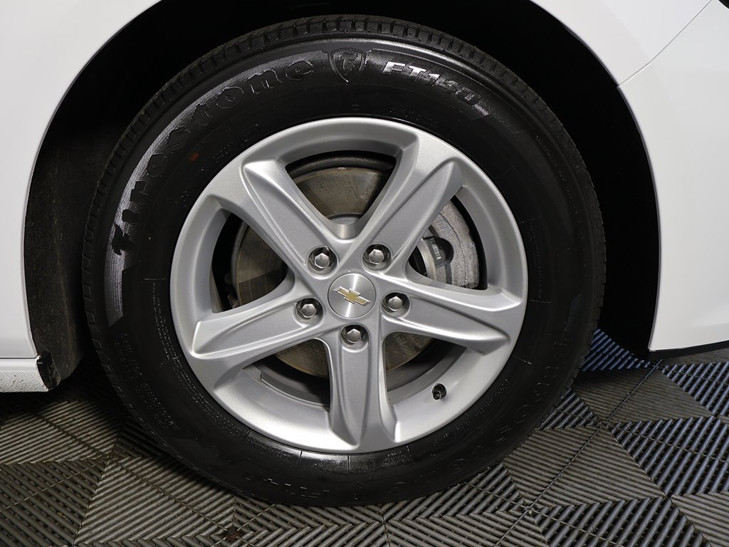 Used 2024 Chevrolet Malibu LT FWD image 18