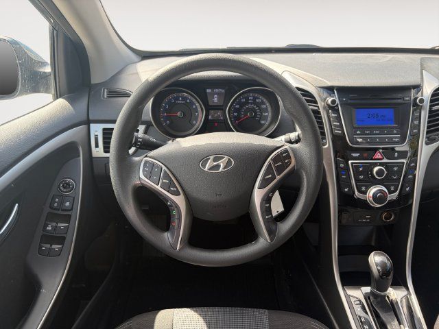 Used 2016 Hyundai Elantra GT FWD image 12