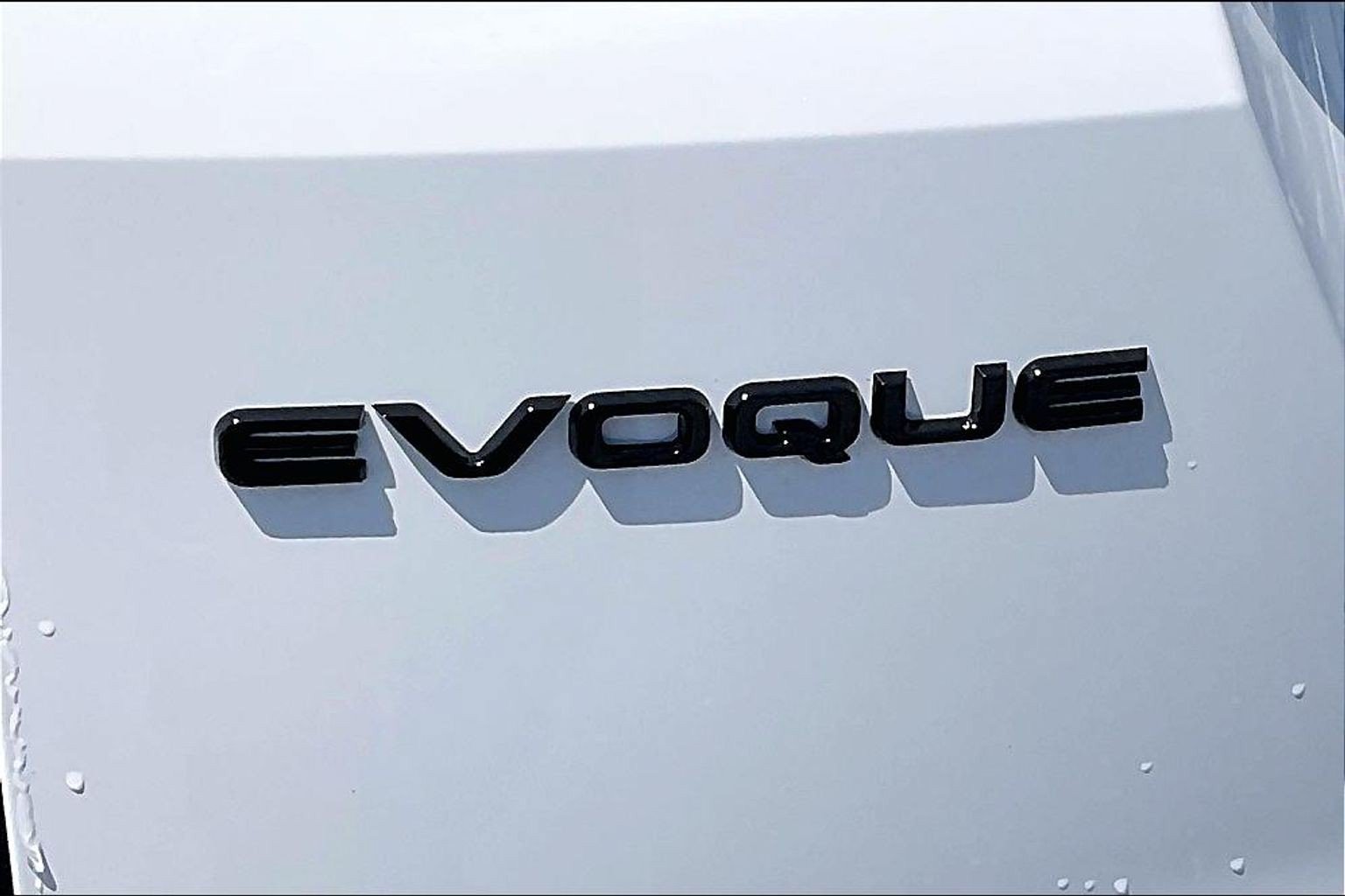 New 2026 Land Rover Range Rover Evoque S AWD/4WD image 9