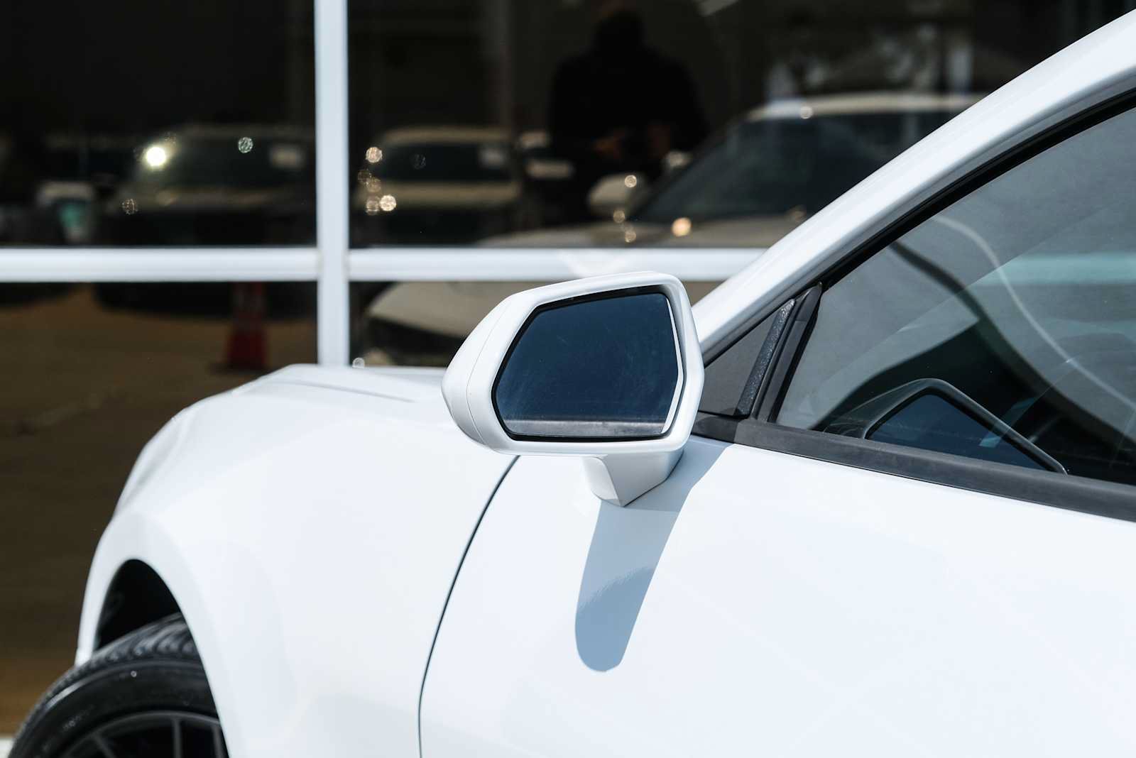 Used 2018 Chevrolet Camaro SS RWD image 19