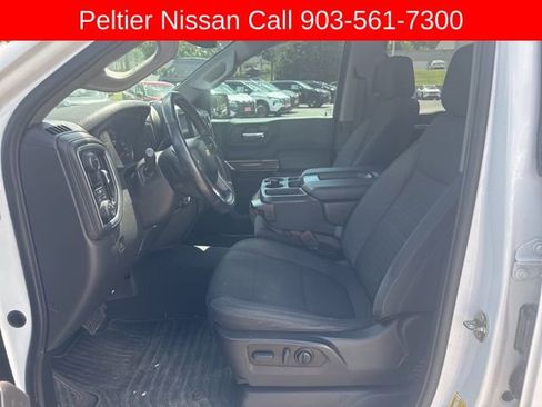 Used 2022 Chevrolet Silverado 1500 LT image 10