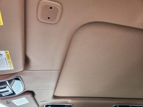 New 2026 Land Rover Range Rover Autobiography image 25