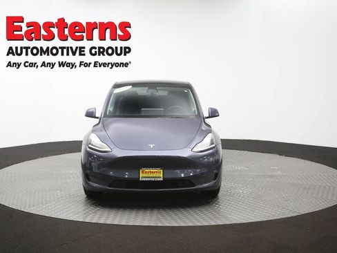 Used 2022 Tesla Model Y Long Range AWD/4WD image 47