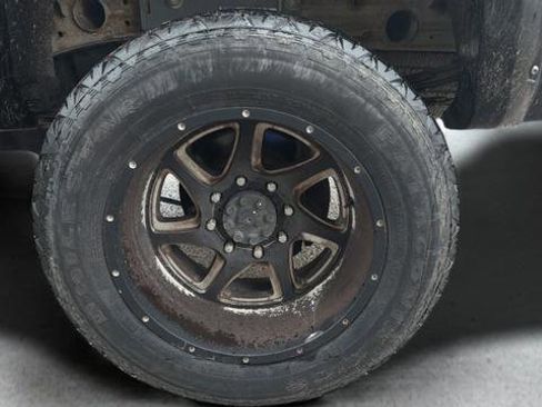 Used 2015 Chevrolet Silverado 2500 LT AWD/4WD image 21